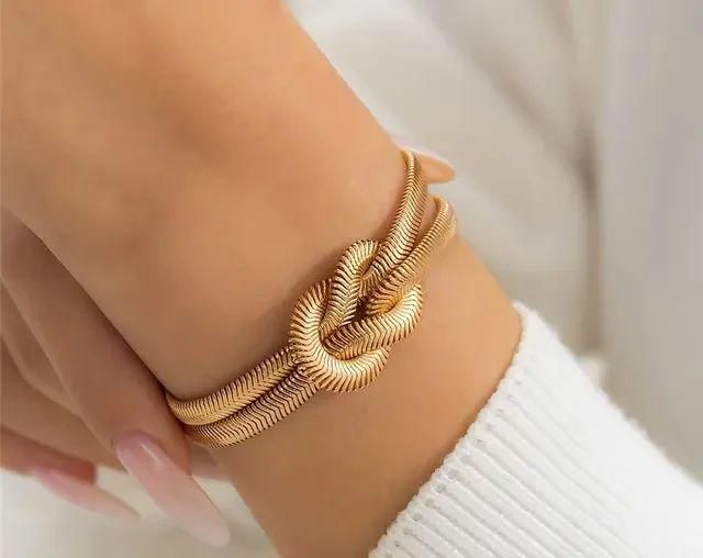 Golden Snake Chain Bracelet for Women – Gold Plated